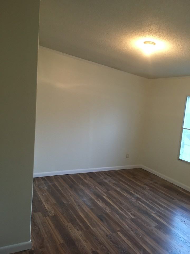 159 Red Hill Ln - Photo 3 of 6