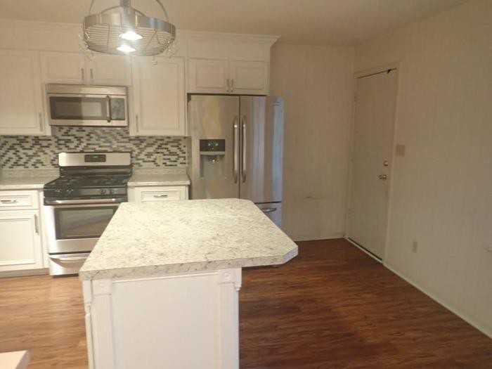 2009 Coral St - Photo 3 of 18