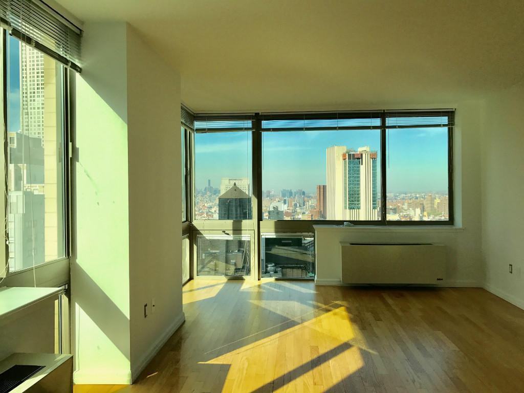 Gold St 1015, New York, NY 10038 2 Bedroom Apartment for Rent