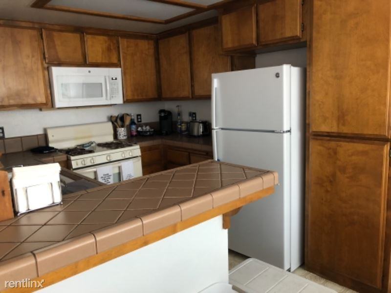 1243 Ramona Ave - Photo 3 of 6
