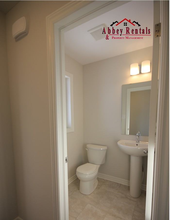 1293 Michael St - Photo 2 of 26