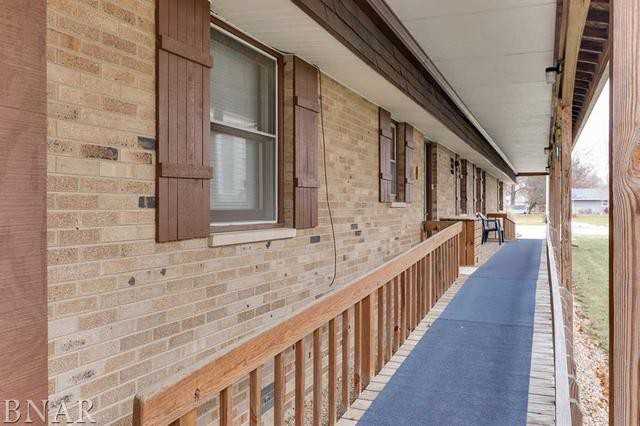 206 E Central St #D - Photo 2 of 4