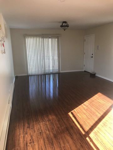 14013 Torrence Ave #3B - Photo 2 of 7