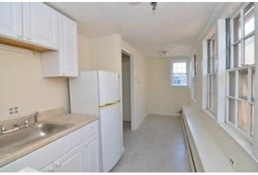 61 Melrose St #4 - Photo 3 of 5