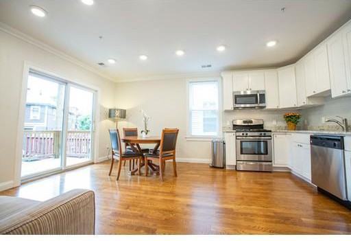 28-30 Chestnut Ave #2 - Photo 2 of 9