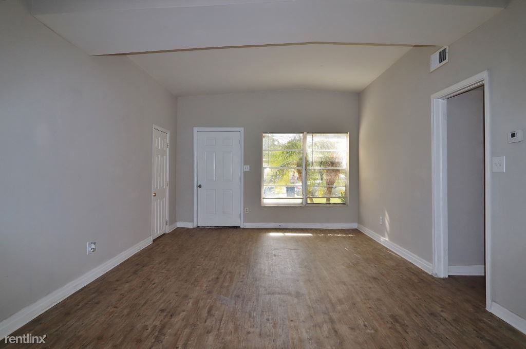 10444 Piedmont Rd - Photo 3 of 24