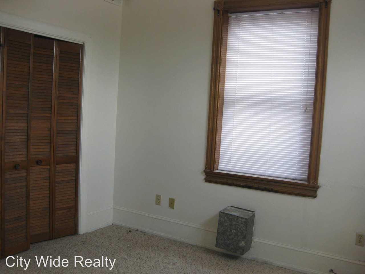 428 N 34th street - Photo 3 of 5