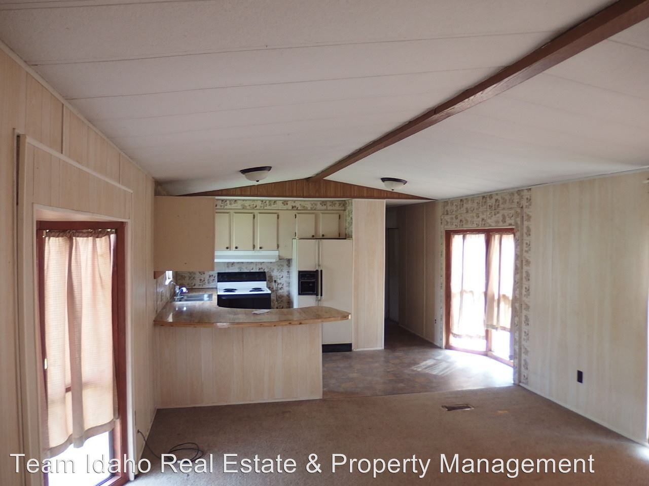 1231 4 Mile Rd - Photo 2 of 12