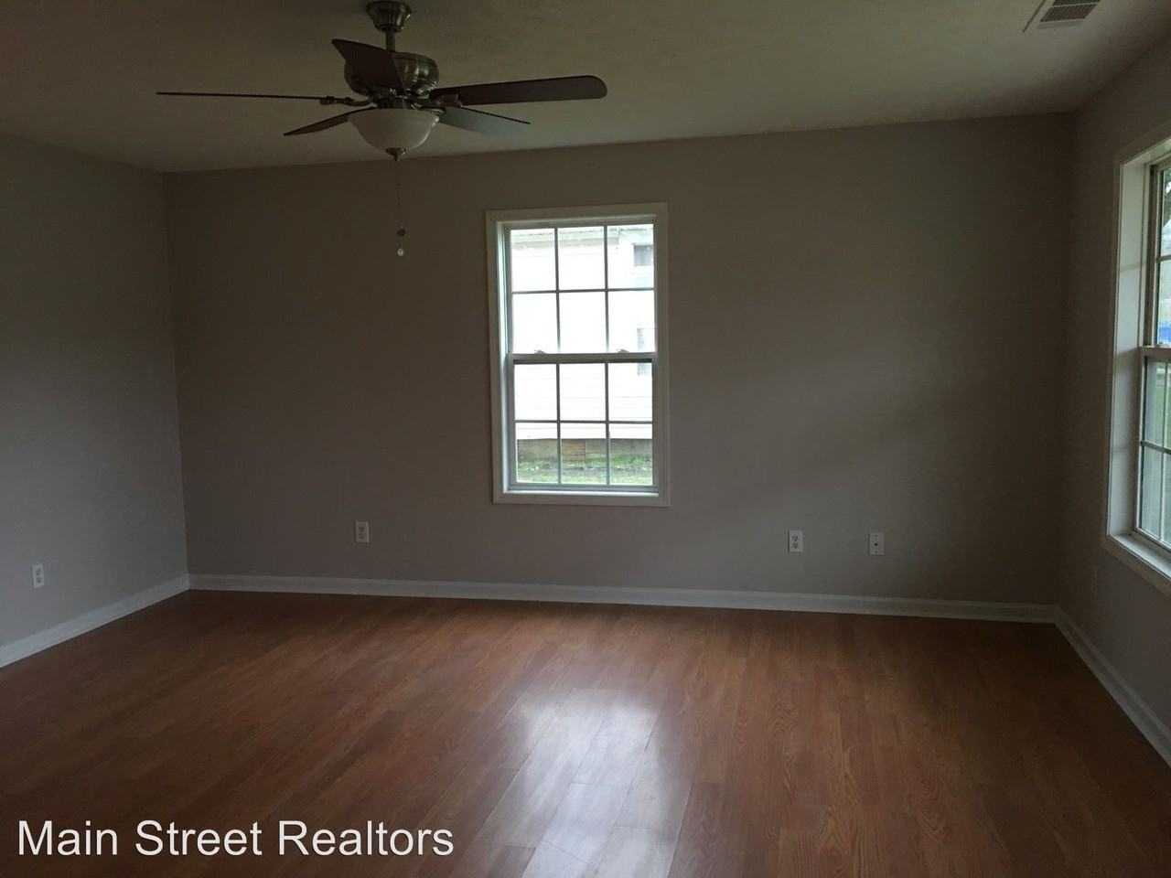 1/2 Georgia Ave #819 - Photo 3 of 8