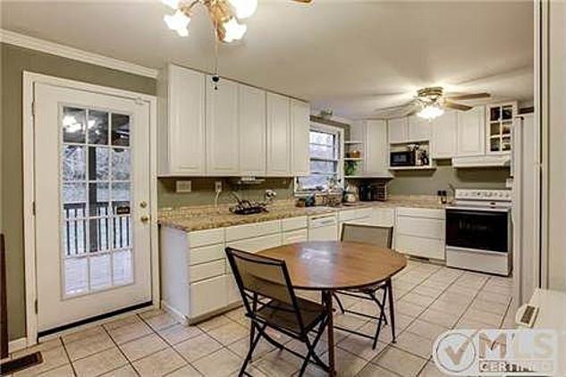 4905 Cedar Hill Rd - Photo 2 of 5