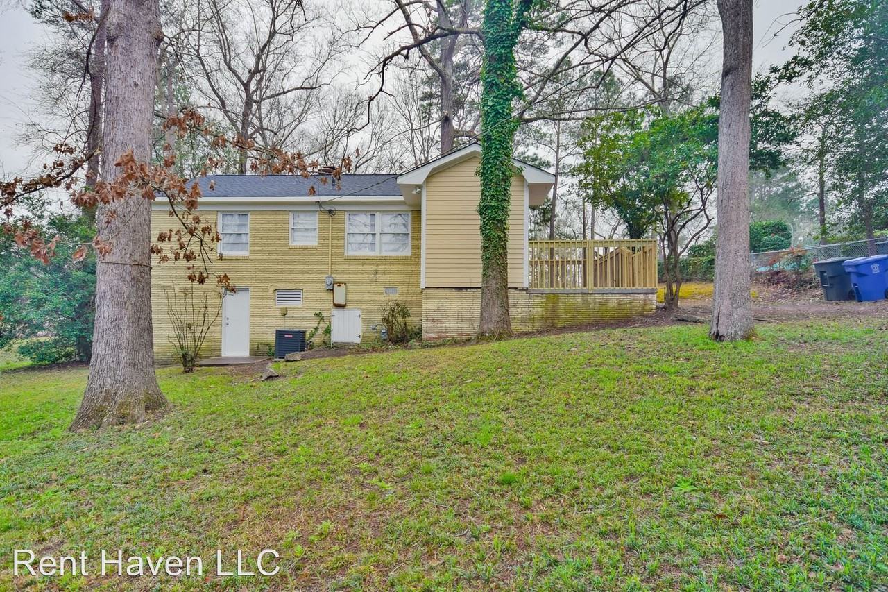 6118 Damson Ln - Photo 3 of 14