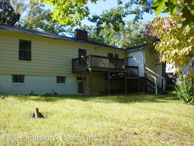 2823 Greenway Ave NW - Photo 3 of 4