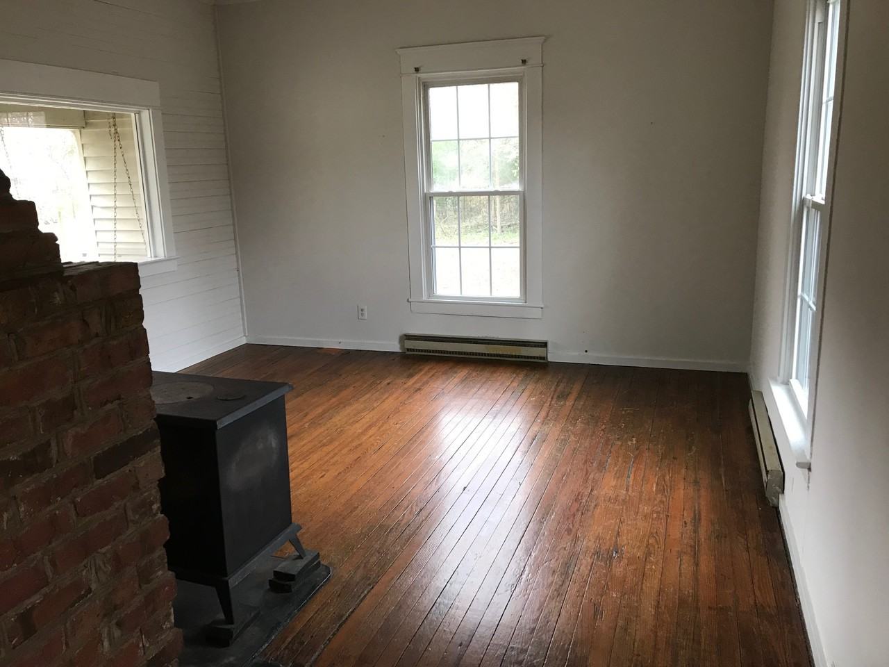 202 Maple Ave #B