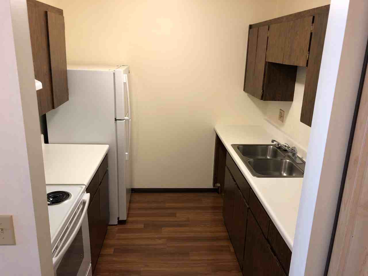 378 Lakeland Dr SE - Photo 2 of 4