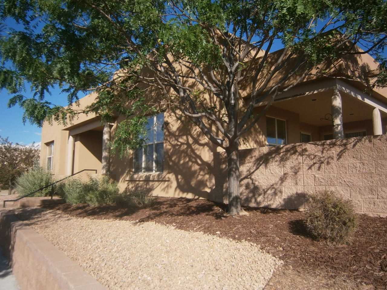 2 Sierra Grande Rd - Photo 3 of 34