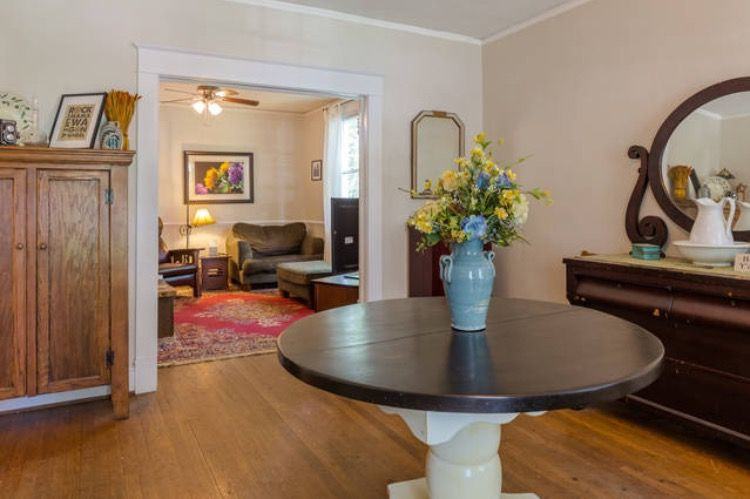 1604 W 42nd St - Photo 2 of 12