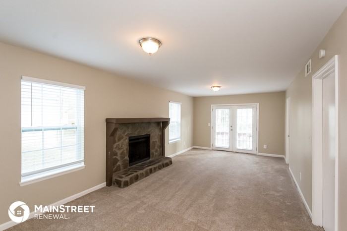 606 Wilson Mill Rd SW - Photo 2 of 15