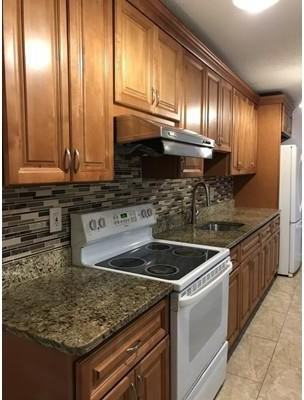 37 Skyline Dr 7 - Photo 2 of 15