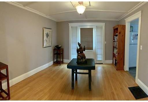 1 Bay View Ave - Photo 3 of 30