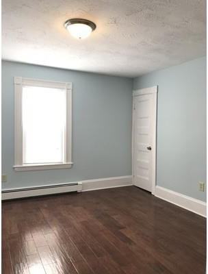 580 Washington St 2F - Photo 3 of 18