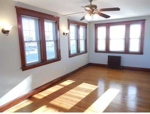 87 Sparkill St 2 - Photo 2 of 10