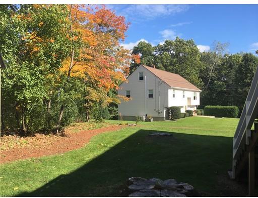 4 Kathleen Dr 4 - Photo 3 of 22