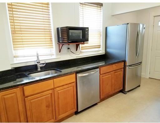 1146 Chestnut St - Photo 3 of 20