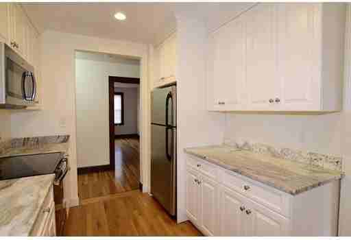 96 Dean St 98 - Photo 3 of 9