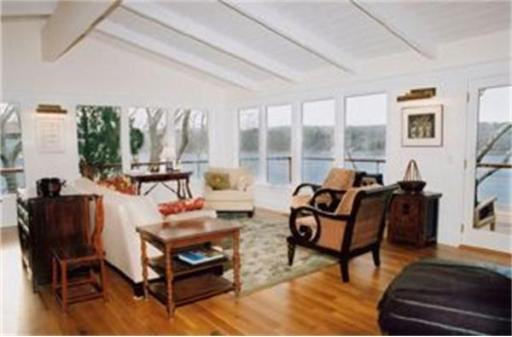 337 Barnes Rd - Photo 2 of 8