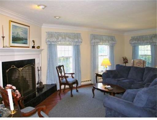 101 Peases Point Way - Photo 2 of 15