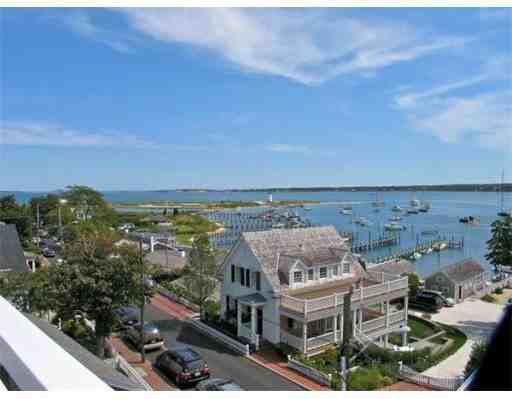 88 S Water St - Photo 2 of 17