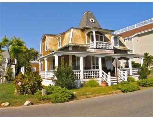 7 Tuckernuck Ave - Photo 2 of 22