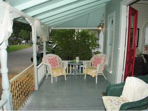 51 Pequot Ave 1 - Photo 2 of 18