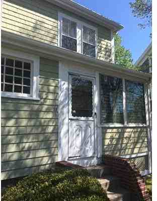 35 Mt Vernon St 35 - Photo 2 of 15