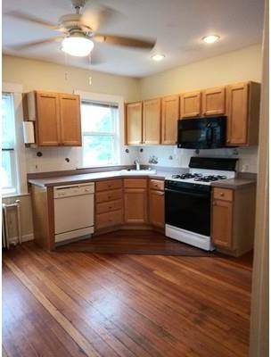 96 Commonwealth Ave 96 - Photo 2 of 11