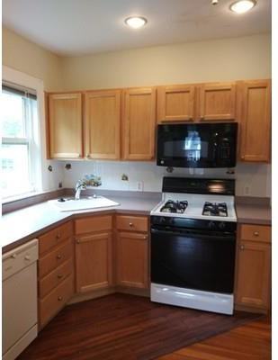 96 Commonwealth Ave 96 - Photo 3 of 11