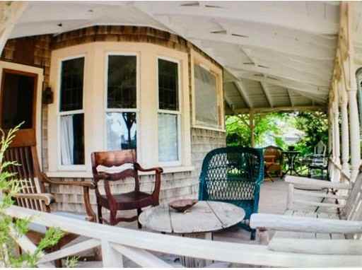 11 Wamsutta Ave - Photo 2 of 11