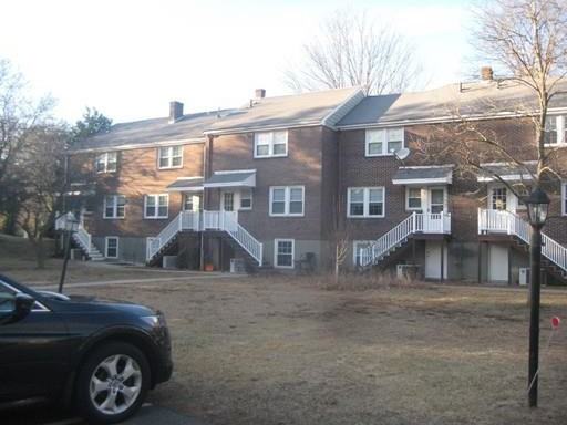 11 Linden St 11 - Photo 2 of 15