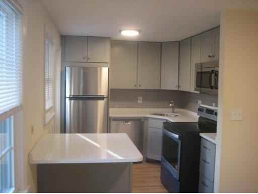 11 Linden St 11 - Photo 3 of 15