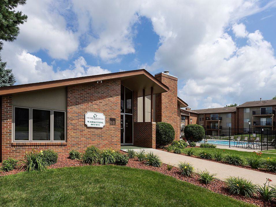 Country Club Village - Photo 2 of 28