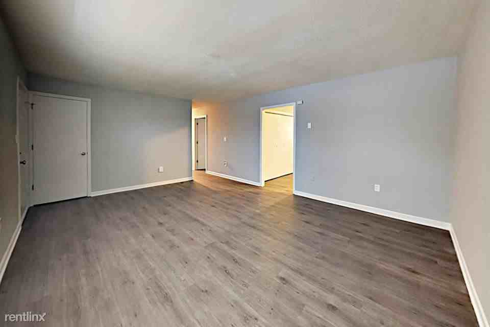 914 Canton Pl - Photo 3 of 16