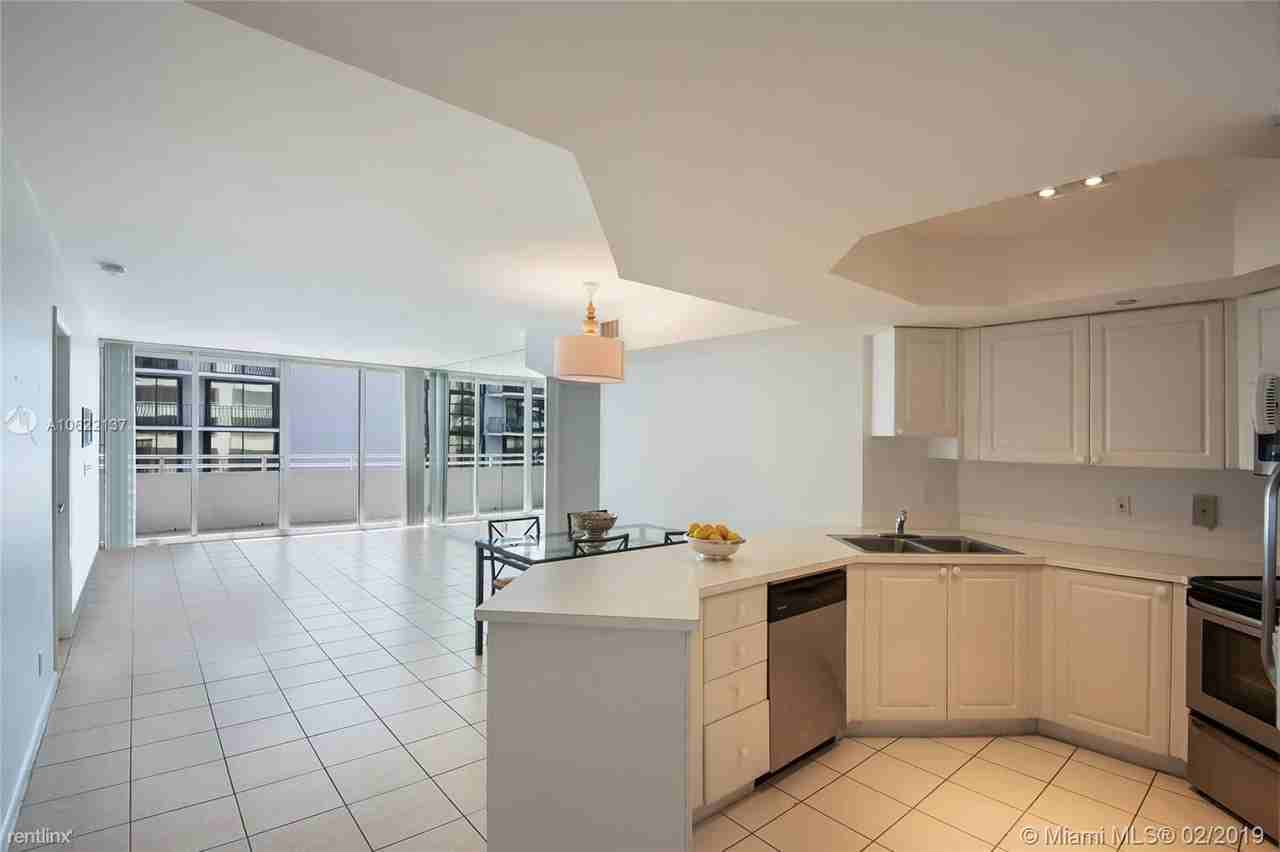 8911 Collins Ave - Photo 2 of 15