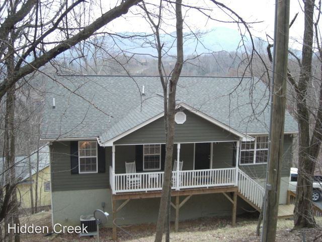 208 Autumn View Rd - Photo 2 of 30