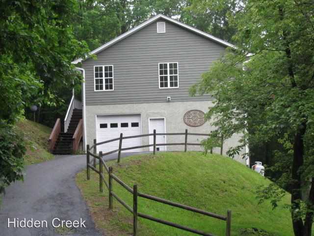 208 Autumn View Rd - Photo 3 of 30