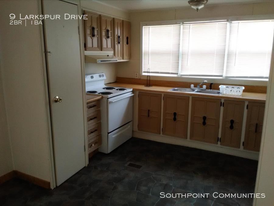 9 Larkspur Dr - Photo 3 of 14
