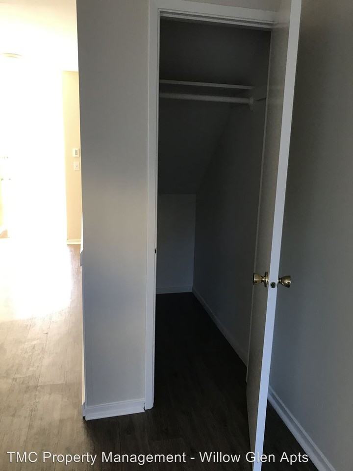 2090 Radio Avenue - Photo 3 of 9