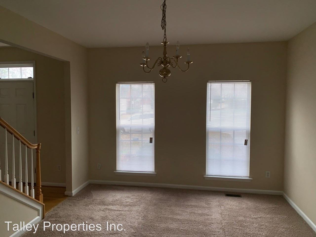 1549 Bayberry Pl - Photo 3 of 13