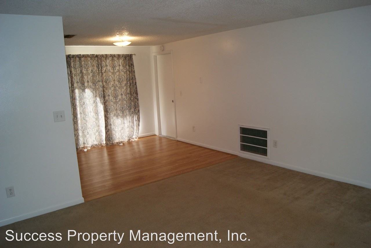 16237 Seminole Blvd - Photo 2 of 20