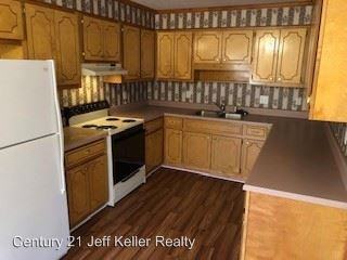 2028 Bassford Dr - Photo 3 of 11