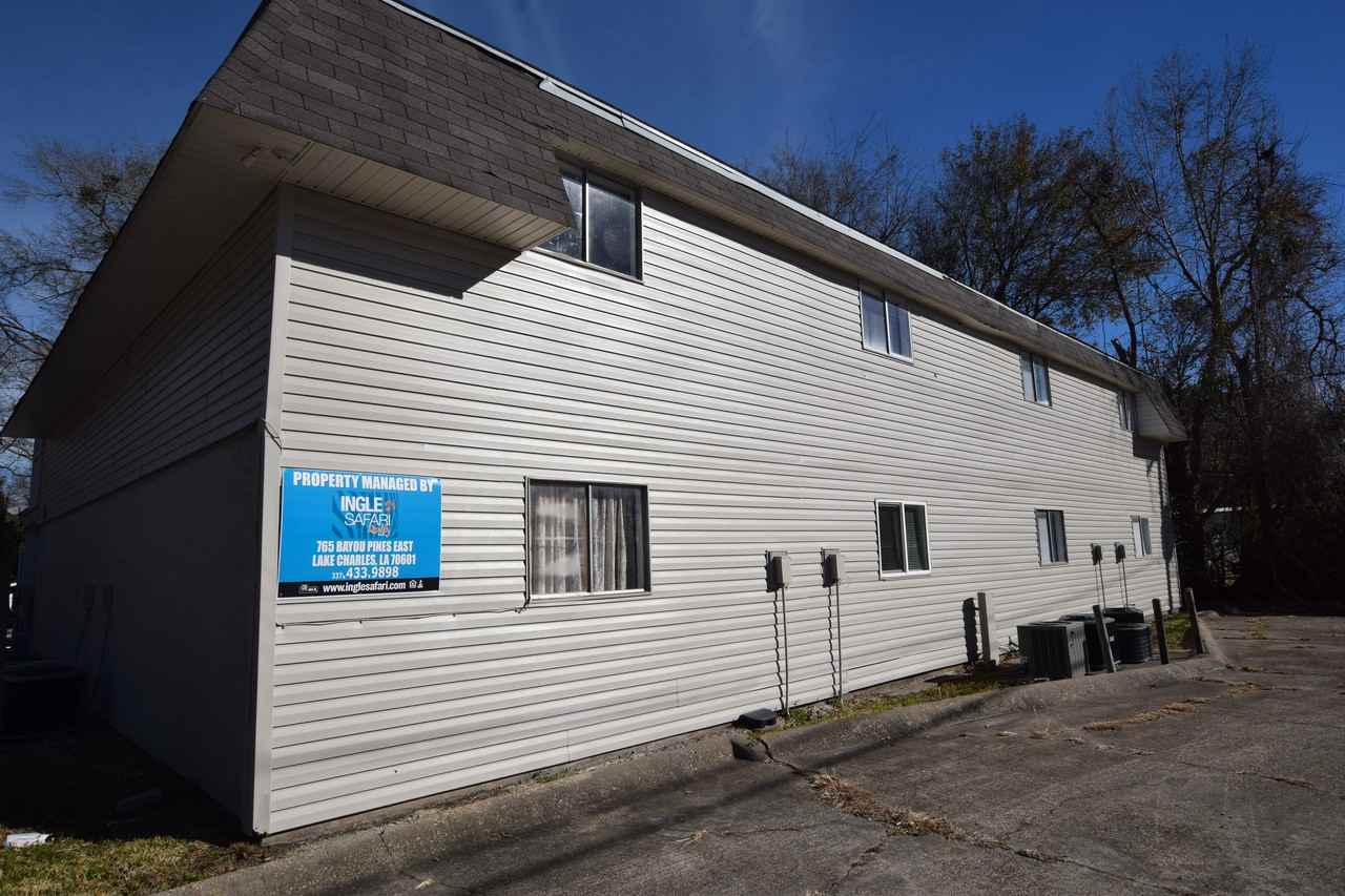 100 Mcarthur St - Photo 3 of 3